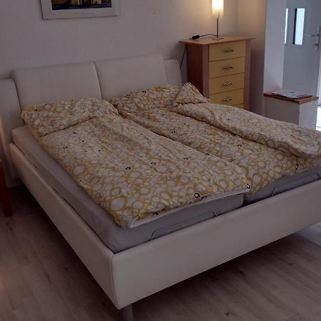 Kleines Gemuetliches Apartment In Zentraler Lage Prien am Chiemsee Exteriör bild
