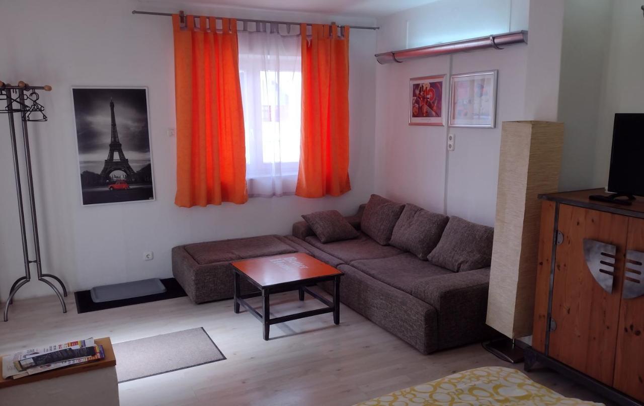 Kleines Gemuetliches Apartment In Zentraler Lage Prien am Chiemsee Exteriör bild